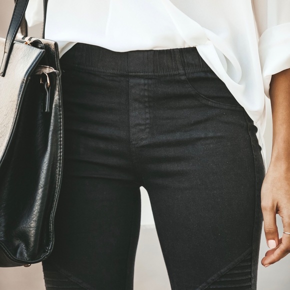 Black Moto Leggings - Picture 6 of 8